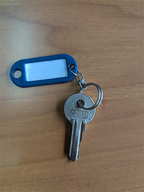 Oggetto smarrito depositato presso la Casa Comunale